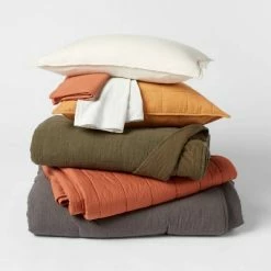 Brand new 💯 Space Dyed Cotton Linen Bedding Collection - Threshold™ ❤️