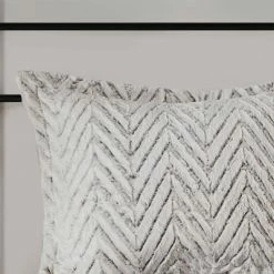 Top 10 ⨠Madison Park Aurora Printed Brushed Fur Duvet Cover Set Ivory 𧨠13 Top 10 ⨠Madison Park Aurora Printed Brushed Fur Duvet Cover Set Ivory 𧨠-Bedding Sets & Collections Sales Shop unnamed file 10419