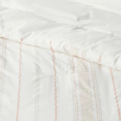 Buy 💯 Warm Stripe Reversible Family-Friendly Comforter & Sham Set - Threshold™ 🎁 4 Buy 💯 Warm Stripe Reversible Family-Friendly Comforter & Sham Set - Threshold™ 🎁 - Image 4