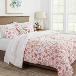 Wholesale 👏 Family Friendly Reversible Floral Printed Comforter - Threshold™ 🔥