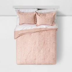 Best Pirce 😍 King Family Friendly Medallion Comforter & Sham Set Pink - Threshold™ ⭐