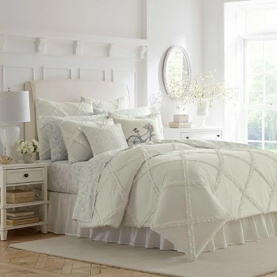 Outlet π Adelina Reversible Duvet Cover Set White - Laura Ashley β¨ 7 Outlet π Adelina Reversible Duvet Cover Set White - Laura Ashley β¨ - Image 7