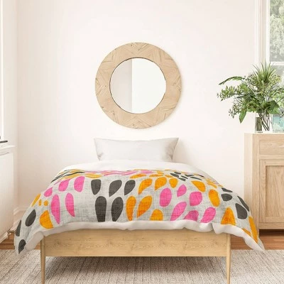 Promo β¨ Holli Zollinger Calissi Light Duvet Set - Deny Designs Pink π 2 Promo β¨ Holli Zollinger Calissi Light Duvet Set - Deny Designs Pink π - Image 2