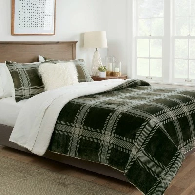 Best deal 💯 Sherpa & Plush Reversible Plaid Comforter & Sham Set - Threshold™ Gray/cream ❤️ 1 Best deal 💯 Sherpa & Plush Reversible Plaid Comforter & Sham Set - Threshold™ Gray/cream ❤️