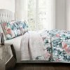 Wholesale 🛒 Lush Decor Blue & Coral Zuri Floral Quilt Set - Lush Décor ⭐