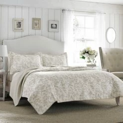 Best deal ❤️ Gray Amberley Quilt Set - Laura Ashley 🎁
