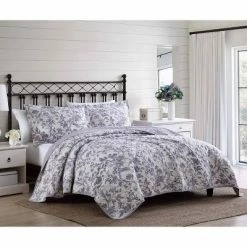 Wholesale 🔥 Delila Quilt & Sham Set Plum - Laura Ashley ⌛
