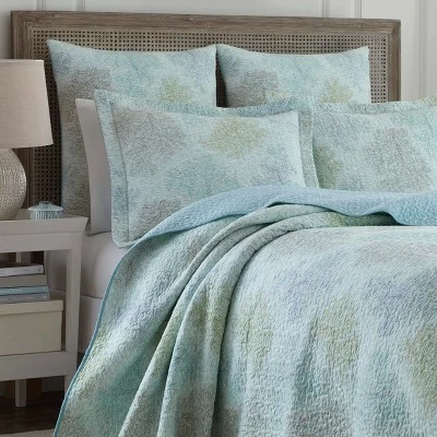 Brand new π Saltwater Reversible Quilt Set Blue - Laura Ashley π― 3 Brand new π Saltwater Reversible Quilt Set Blue - Laura Ashley π― - Image 3