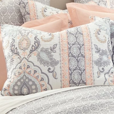 Outlet 𧨠Darcy Quilt and Pillow Sham Set - Levtex Home π 2 Outlet 𧨠Darcy Quilt and Pillow Sham Set - Levtex Home π - Image 2