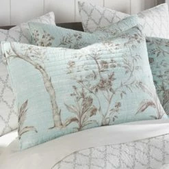 Flash Sale 🛒 Cozette Animal Quilt Set - Levtex Home ❤️