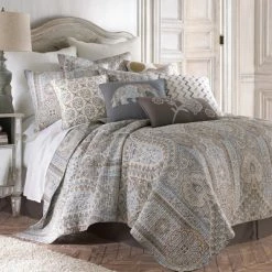 Brand new 👏 Casablanca Grey Quilt and Pillow Sham Set - Levtex Home 🤩 -Bedding Sets & Collections Sales Shop unnamed file 17346
