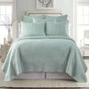 Promo 🌟 Cross Stitch Blue Haze Solid Quilt Set - Levtex Home ✔️