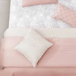 Outlet 🌟 Riverbrook Home Katie Layered Comforter & Coverlet Set Blush/Taupe ✔️ -Bedding Sets & Collections Sales Shop unnamed file 3324