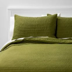 New ⌛ Garment Washed Micrfiber Quilt Collection - Room Essentials™ 🎁