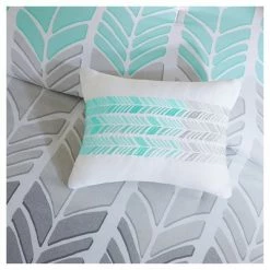 Hot Sale 🎉 Intelligent Design Amanda Feather Chervon Print Comforter Set Aqua ✔️ -Bedding Sets & Collections Sales Shop unnamed file 3727
