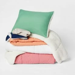 Promo 🎉 Sherpa Washed Microfiber Bedding Collection - Room Essentials™ 🌟