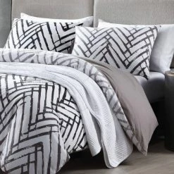 Hot Sale 👍 Full/Queen Balta Comforter & Sham Set Brown - City Scene ⭐