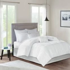 Brand new 🎁 510 Design Onida Comforter Set ⭐