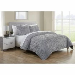 Cheap 💯 Shari Quilted Plush Quilt Set - VCNY Gray 😍