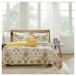 New 🔥 Intelligent Design Eva Paisley Quilted Coverlet Set 💯