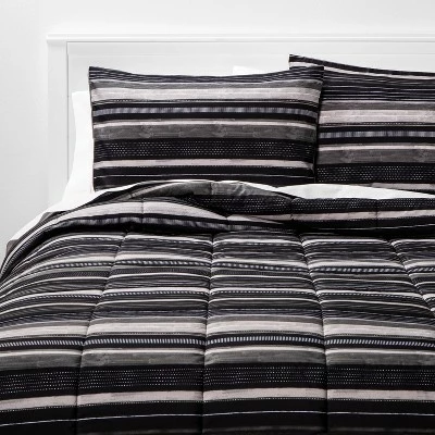 Outlet 🧨 Microfiber Comforter Collection - Room Essentials™ 🛒 1 Outlet 🧨 Microfiber Comforter Collection - Room Essentials™ 🛒