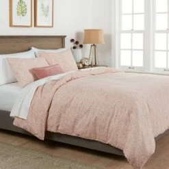 Brand new 🔔 Family Friendly Medallion Duvet Cover & Sham Set - Threshold™ Pink 👏