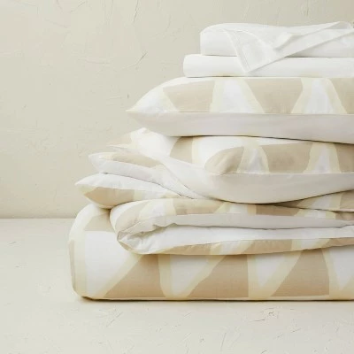 Promo 🤩 Opalhouse Designed With Jungalow Solano Bed in a Bag Comforter & Sheets Set Geometric Print - Opalhouse™ designed with Jungalow™ Off-white 🧨 1 Promo 🤩 Opalhouse Designed With Jungalow Solano Bed in a Bag Comforter & Sheets Set Geometric Print - Opalhouse™ designed with Jungalow™ Off-white 🧨